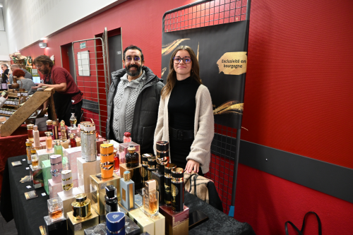 ambiance marché de noel 2025, parfums