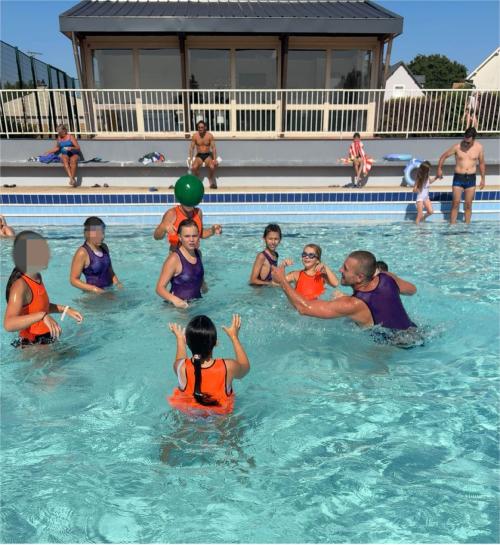 activités été à la piscine municipale 