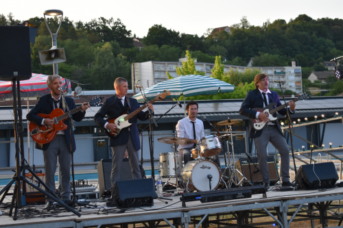 Le groupe "Les creatles"
