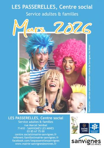 première du livret adultes et familles, activités avec une famille déguisée