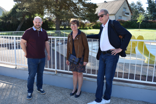 Visite des chantiers de la Trèche et de la piscine par les élus